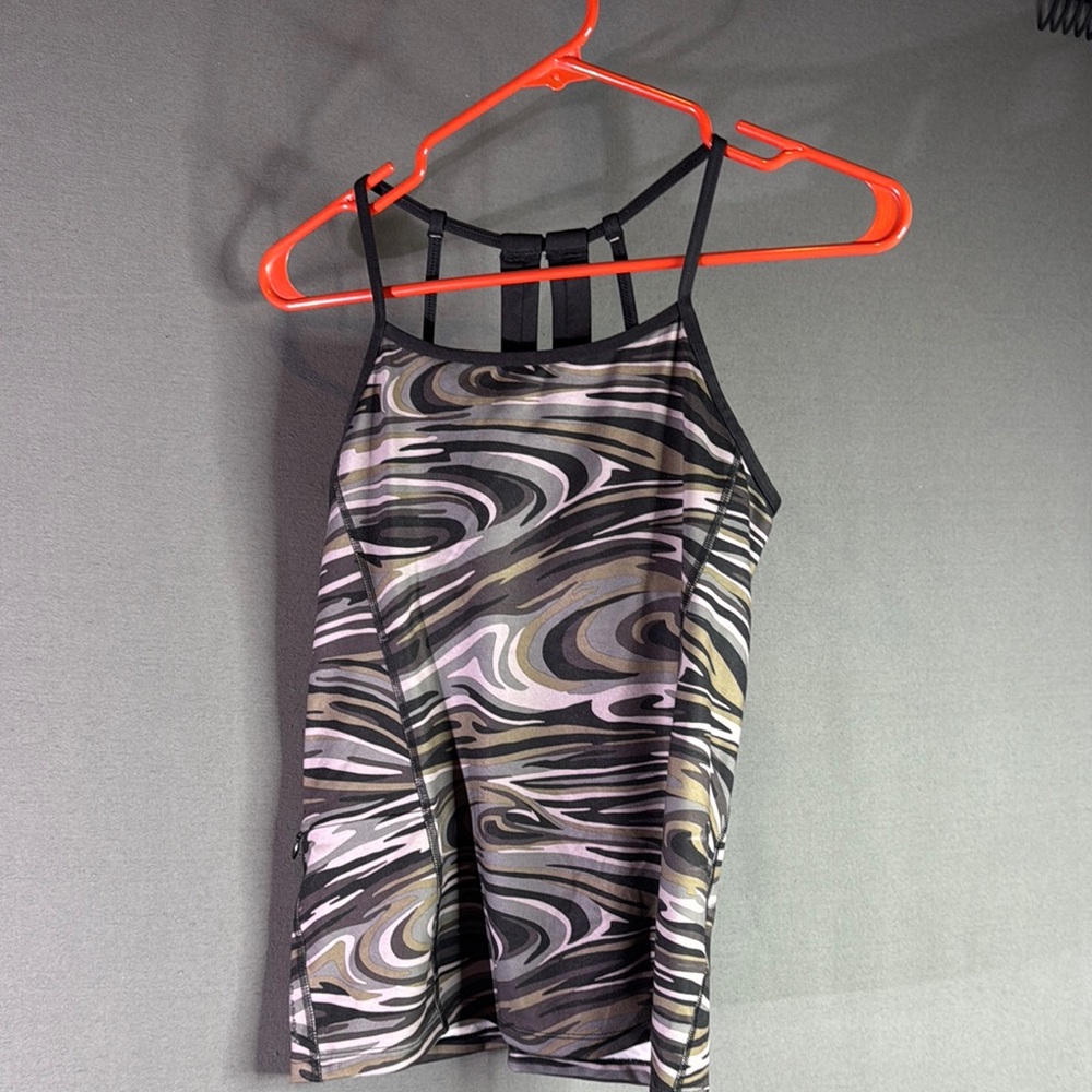 The North Face Black and White Fitted‎ Sleeveless Camisole size small p